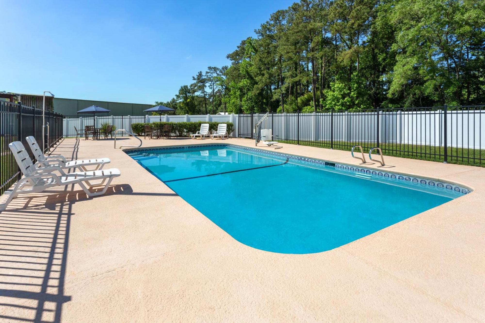 Baymont By Wyndham Brunswick Ga Ξενοδοχείο Εξωτερικό φωτογραφία